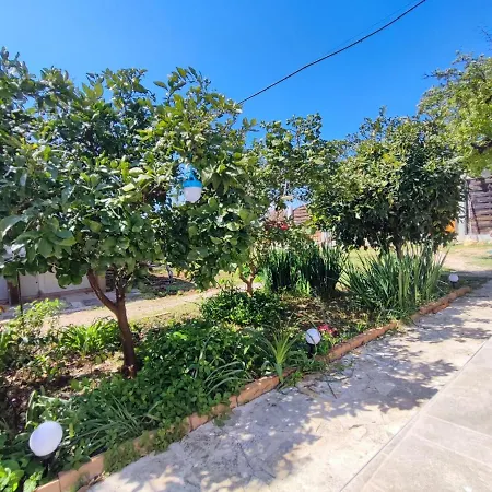 Kimano Apartmans Διαμέρισμα *