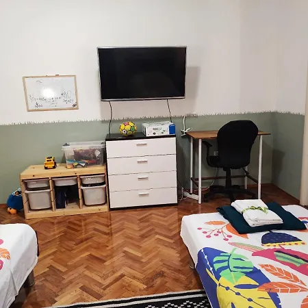 Kimano Apartmans * 扎达尔