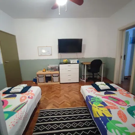 Kimano Apartmans 公寓 扎达尔