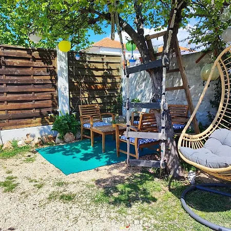 Kimano Apartmans 公寓 *