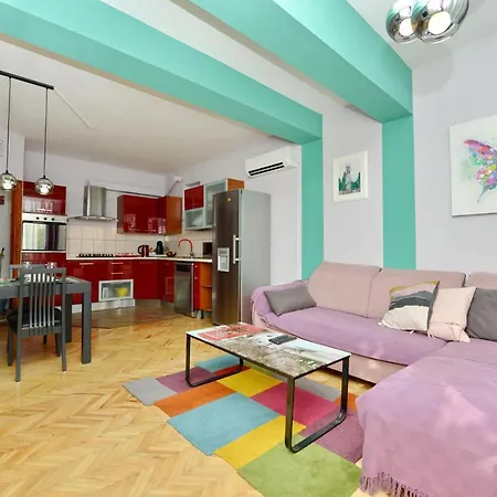 Kimano Apartmans 公寓